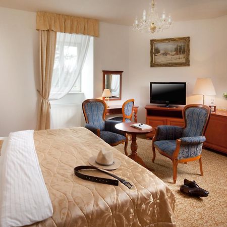 Imperial Spa & Kurhotel Františkovy Lázně 外观 照片