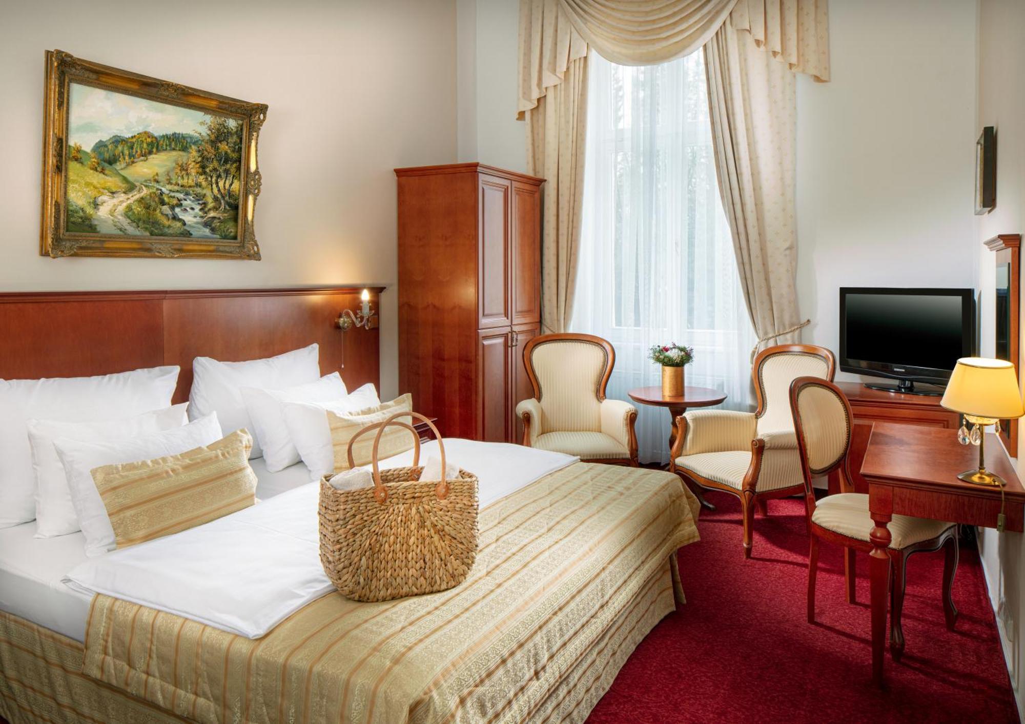 Imperial Spa & Kurhotel Františkovy Lázně 外观 照片