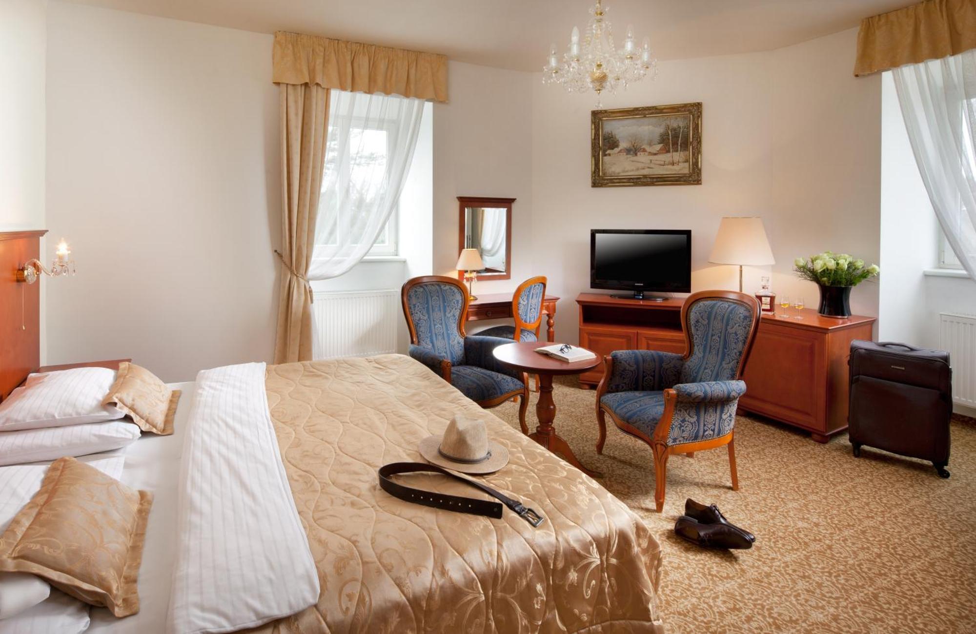 Imperial Spa & Kurhotel Františkovy Lázně 外观 照片
